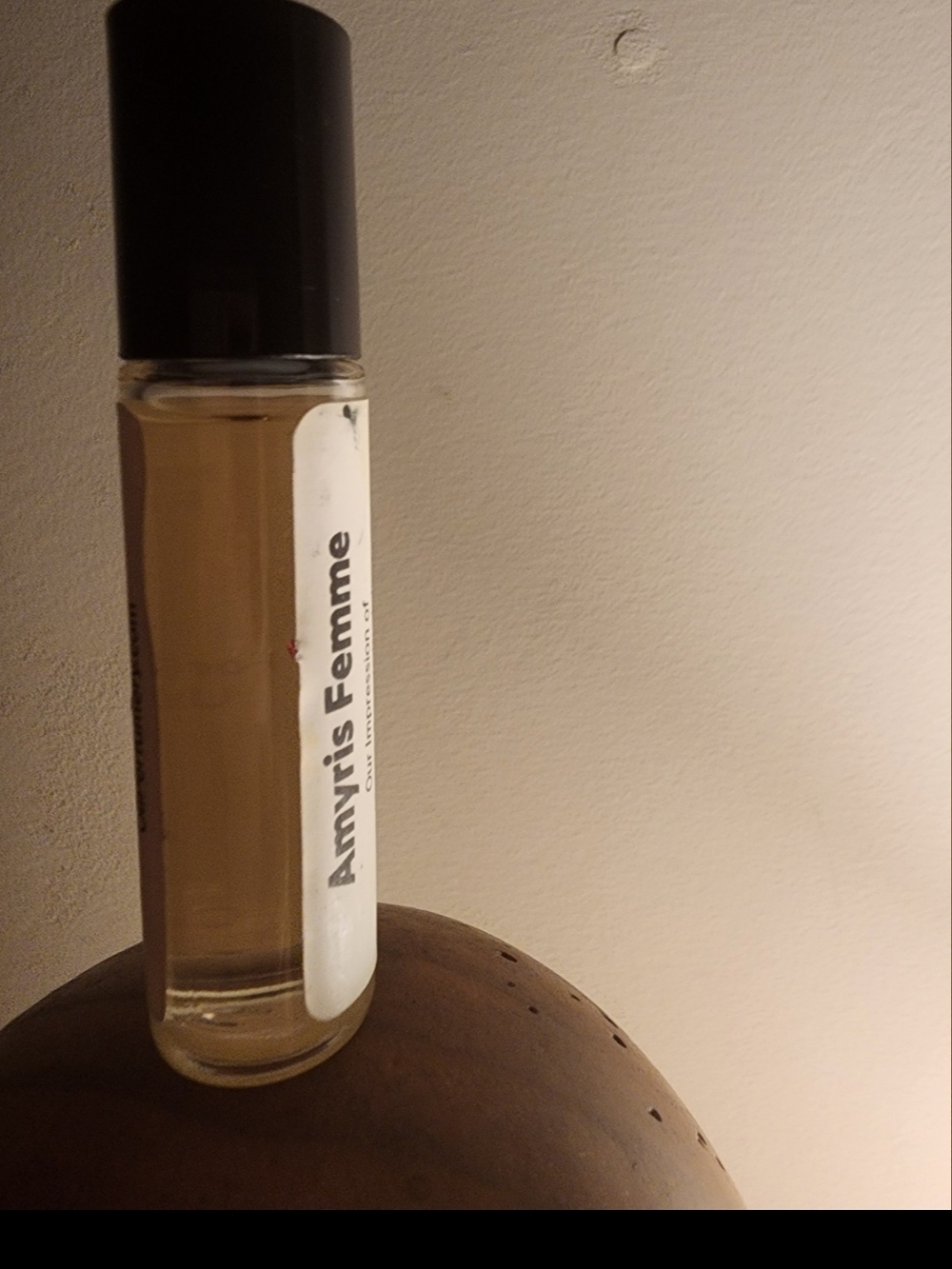 Roll-On Perfume Oil By OIL PERFUMERY "AMYRIS FEMME"